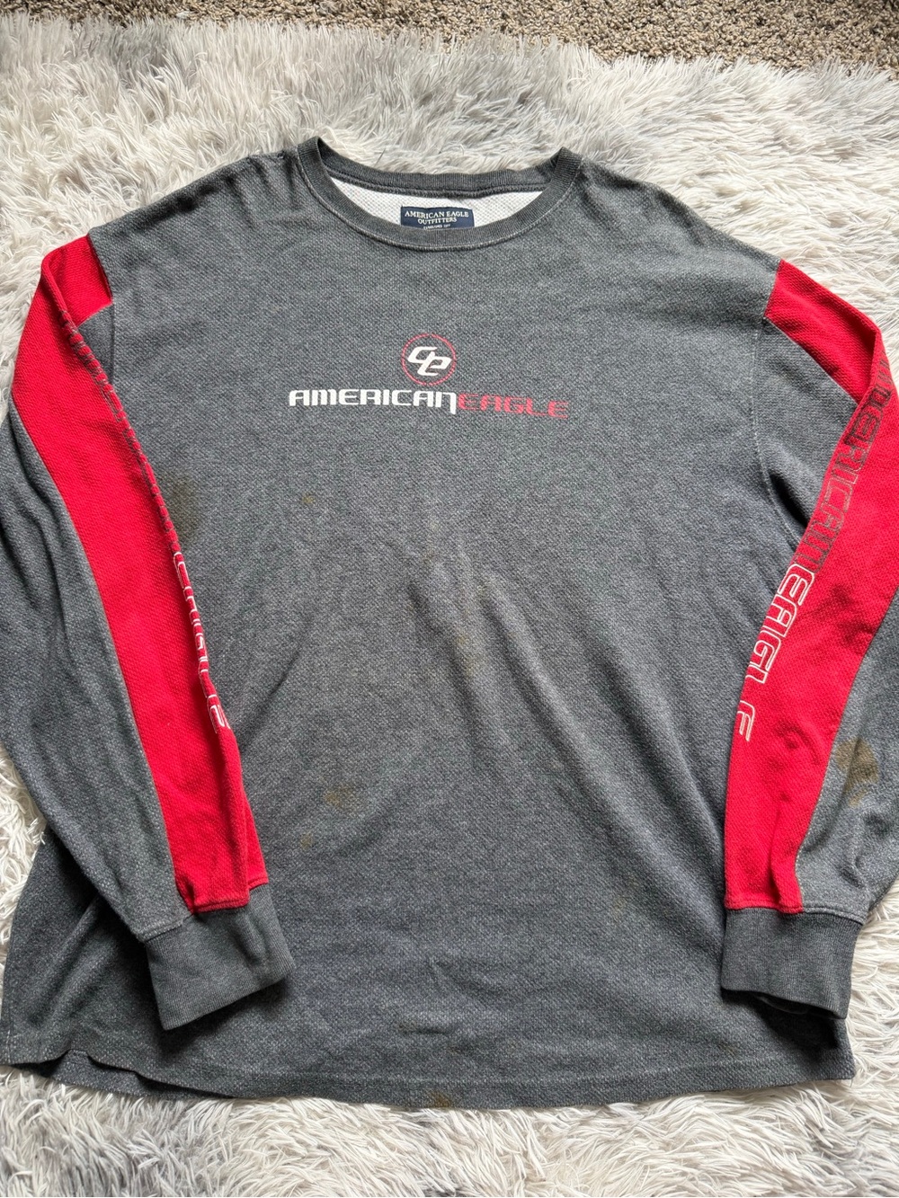 American Eagle Outfitters Men's Long Sleeve Tee - Gray with Red Sleeves